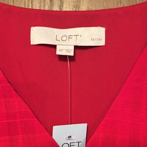 NWT Ann Taylor Red tiered dress Size 6 Petite #10193 - Picture 2 of 8